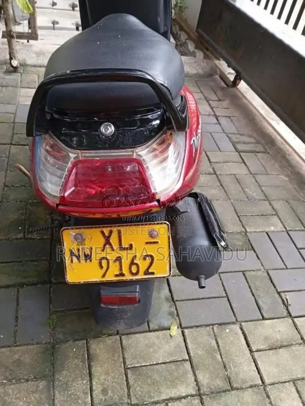 Hero Pleasure 2011 Motorbike (Used)