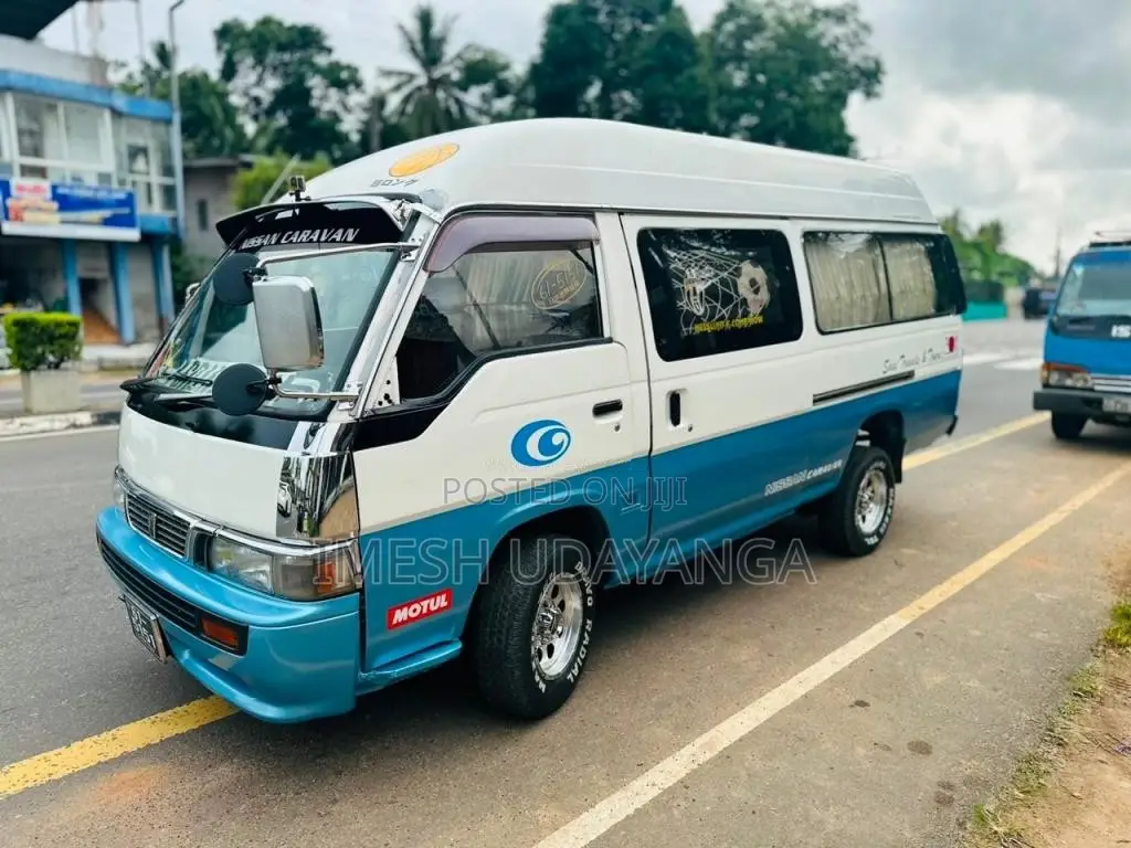 Nissan Caravan 1989 Van (Used)