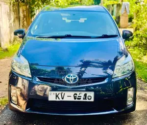 Toyota Prius 2011 Car (Used)
