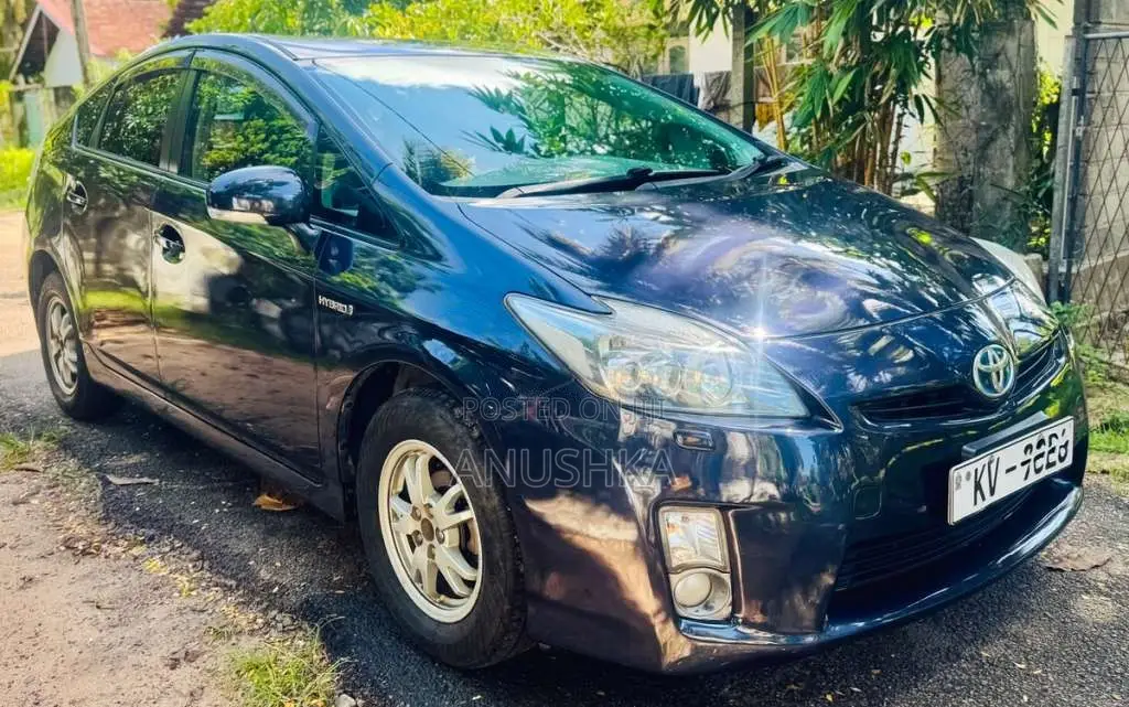 Toyota Prius 2011 Car (Used)