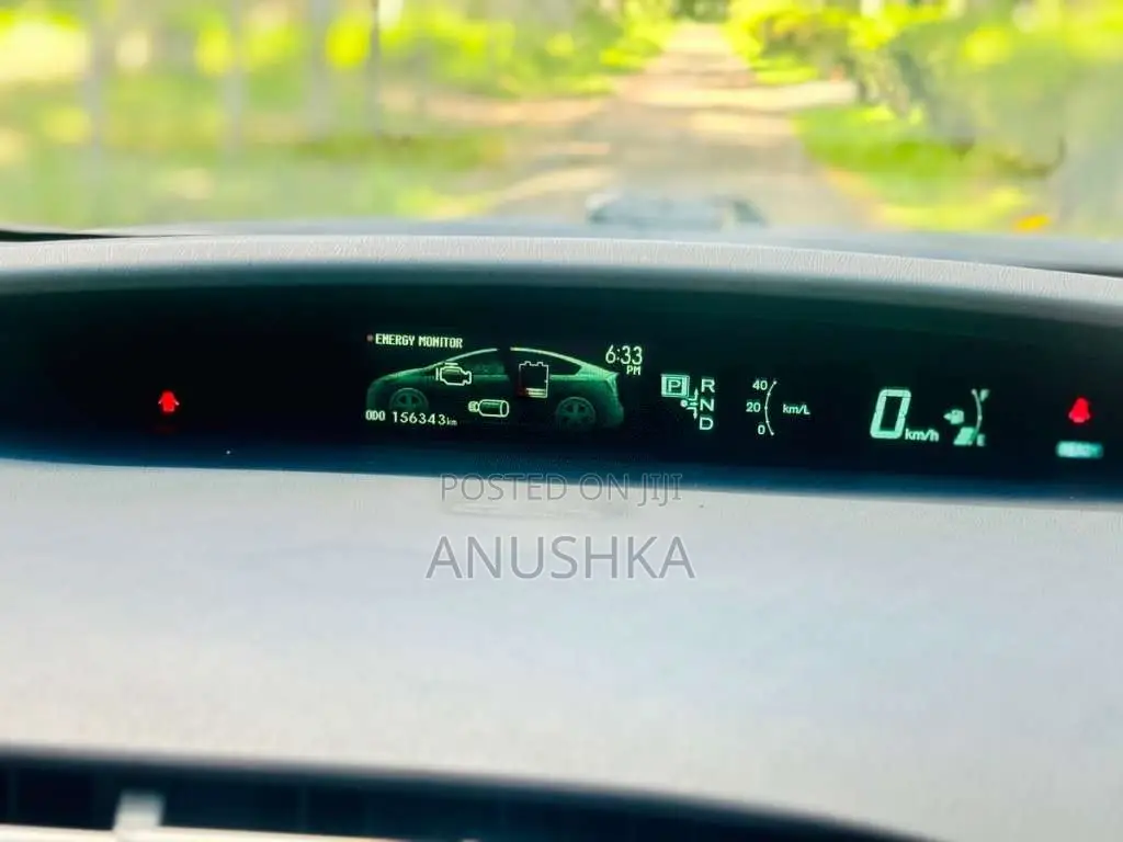 Toyota Prius 2011 Car (Used)