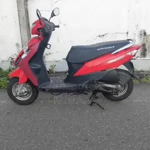 Suzuki Lets 2015 Motorbike (Used)
