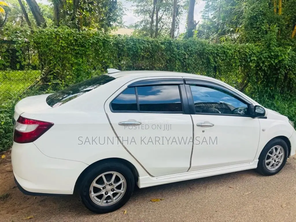 Perodua Bezza 2018 Car (Used)