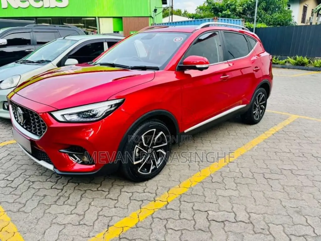 MG ZS 2025 SUV (Used)