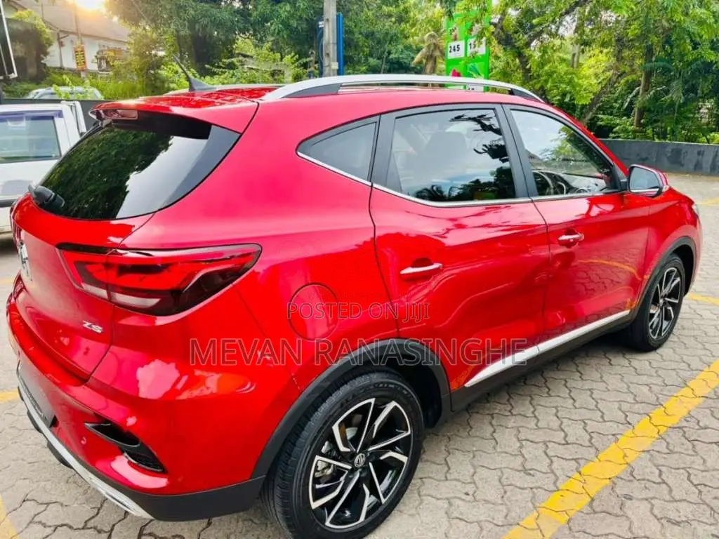 MG ZS 2025 SUV (Used)