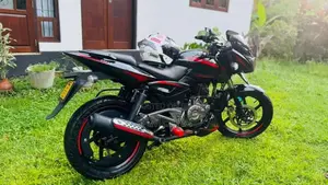 Bajaj Pulsar 2016 Motorbike (Used)