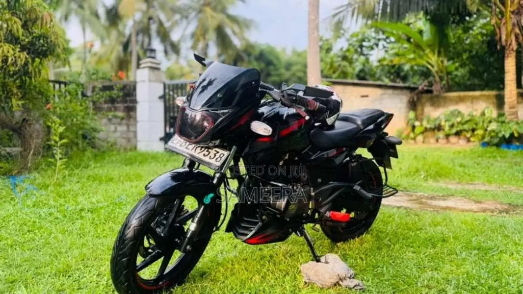 Bajaj Pulsar 2016 Motorbike (Used)