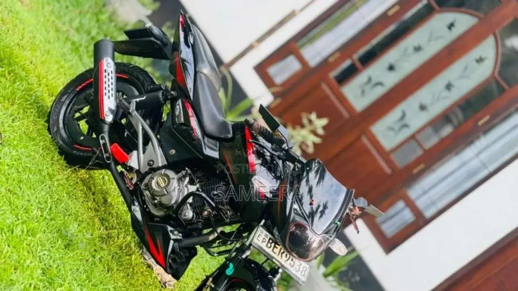 Bajaj Pulsar 180 2016 Motorbike (Used)
