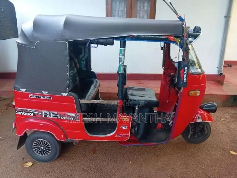 Bajaj 2 Stroke 2000 Three Wheel (Used)