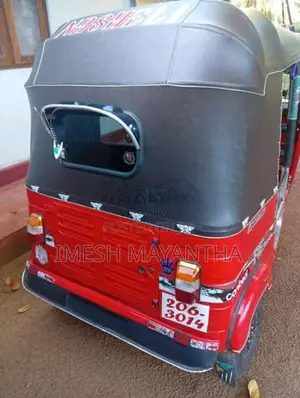 Bajaj 2 Stroke 2000 Three Wheel (Used)