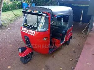 Bajaj 2 Stroke 2000 Three Wheel (Used)