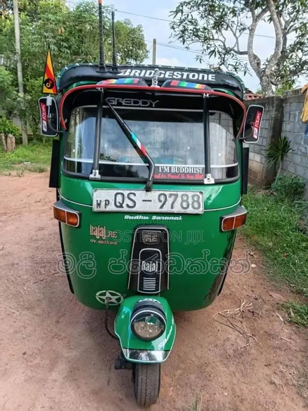 Bajaj RE 4 Stroke 2009 Three Wheel (Used)