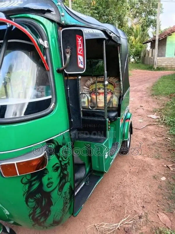 Bajaj RE 4 Stroke 2009 Three Wheel (Used)