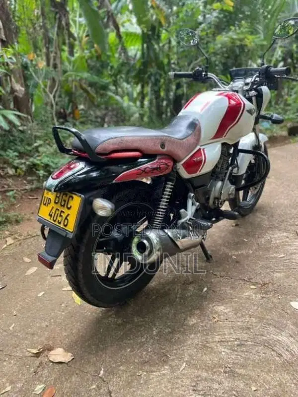 Bajaj V15 2018 Motorbike (Used)