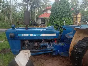 Ford 3000 1995 Tractor (Used)