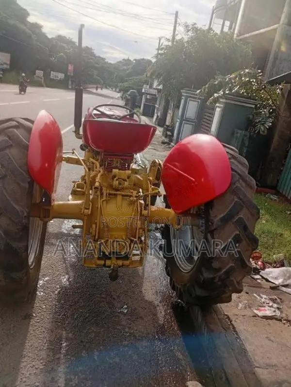 Massey-Ferguson 135 1997 Tractor (Used)