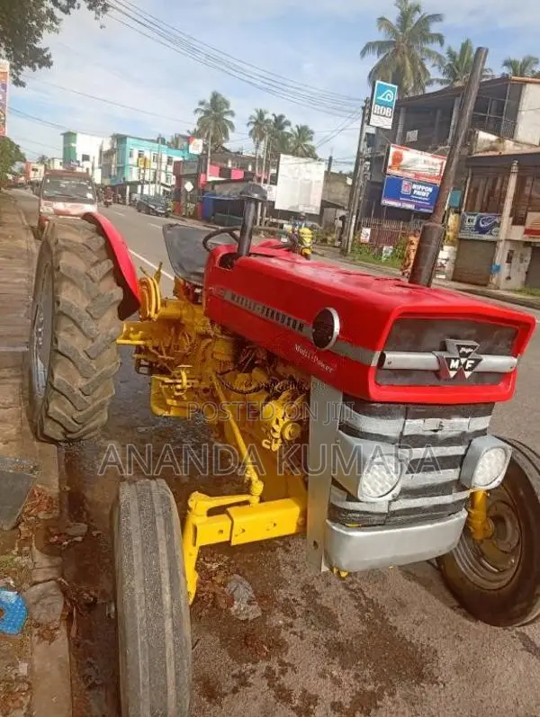 Massey-Ferguson 135 1997 Tractor (Used)