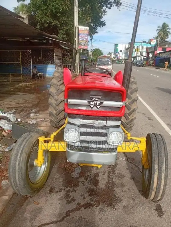Massey-Ferguson 135 1997 Tractor (Used)