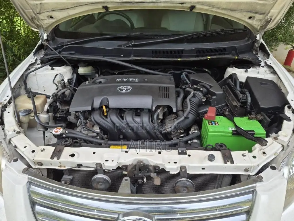 Toyota Corolla Axio 2007 Car (Used)