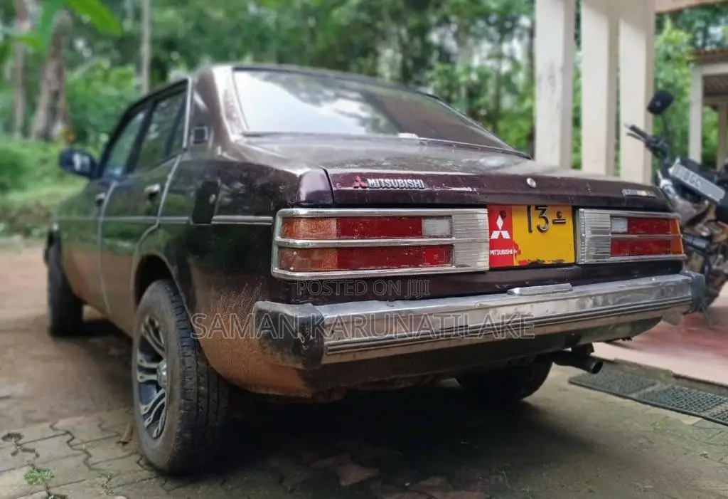 Mitsubishi LANCER 1982 Car (Used)