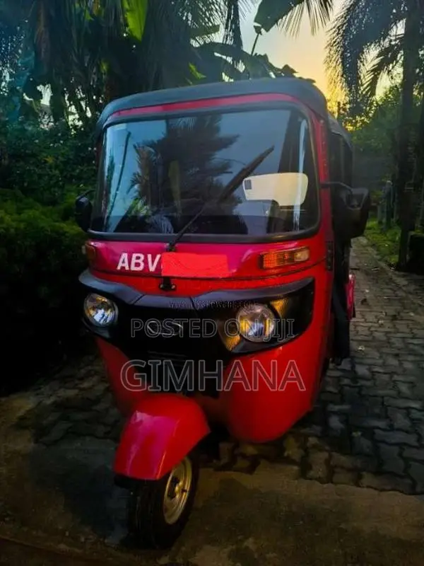 Bajaj 4 Stroke 2025 Three Wheel (Used)