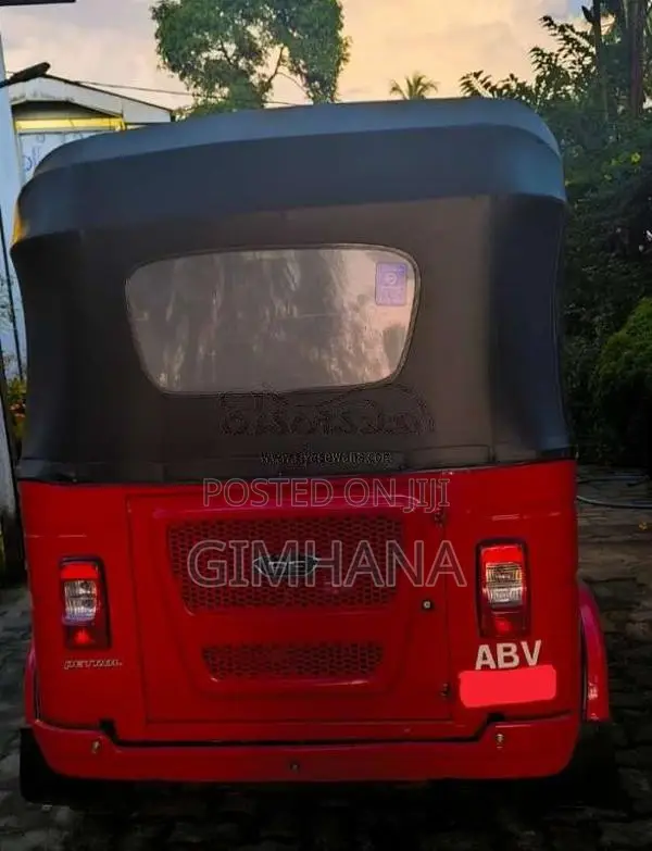 Bajaj 4 Stroke 2025 Three Wheel (Used)