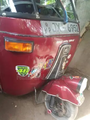 Bajaj 2 Stroke 2004 Three Wheel (Used)