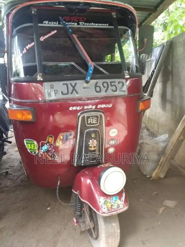 Bajaj 2 Stroke 2004 Three Wheel (Used)