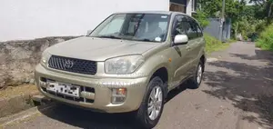 Toyota RAV4 2003 SUV (Used)