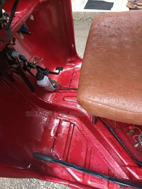 Bajaj RE 2004 Three Wheel (Used)