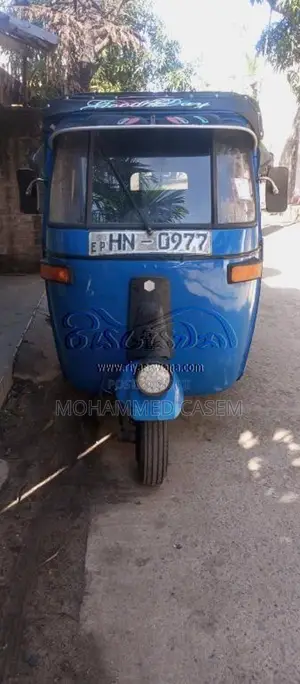 Bajaj RE 2003 Three Wheel (Used)