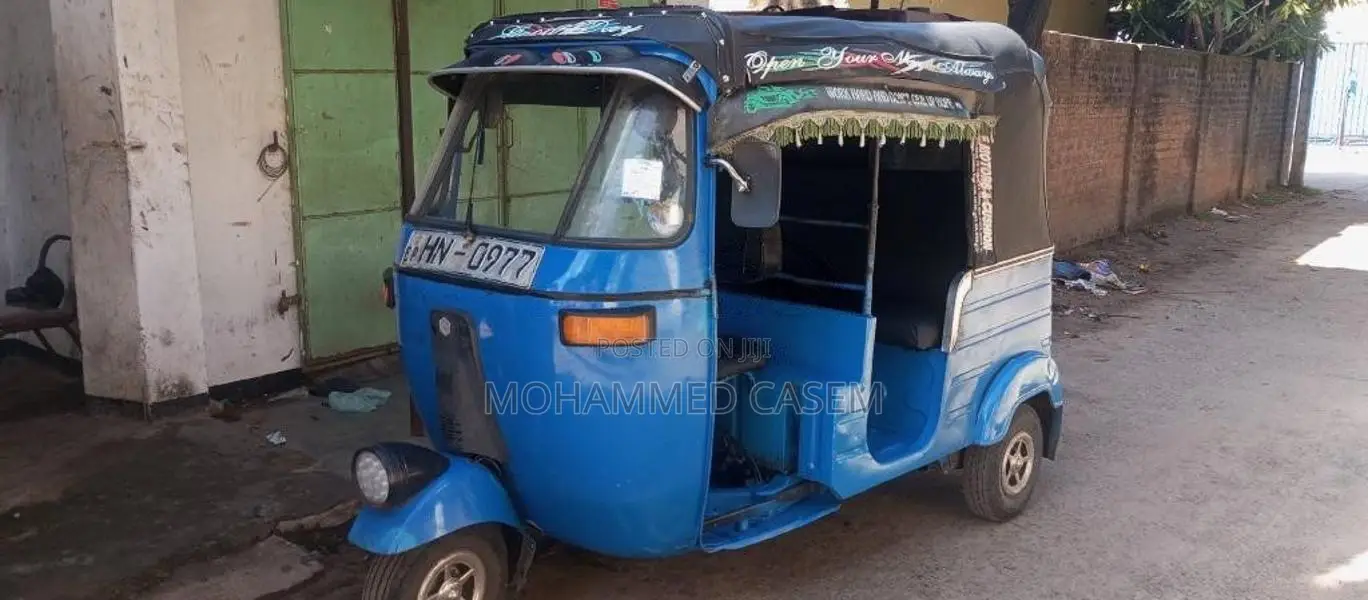 Bajaj RE 2003 Three Wheel (Used)