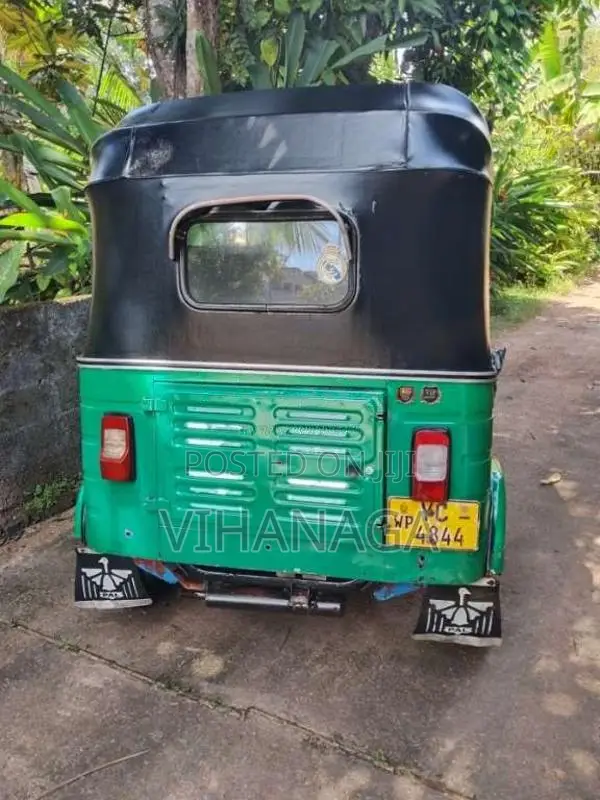 Bajaj RE 2010 Three Wheel (Used)