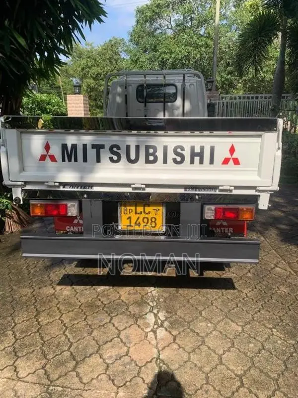 Mitsubishi Canter 2012 Lorry (Used)