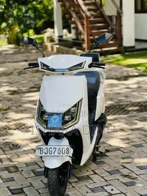 Yadea T5 2024 Motorbike (Used)