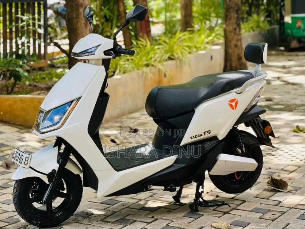 Yadea T5 2024 Motorbike (Used)