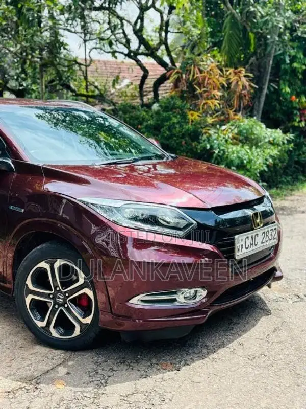 Honda VEZEL 2014 SUV (Used)