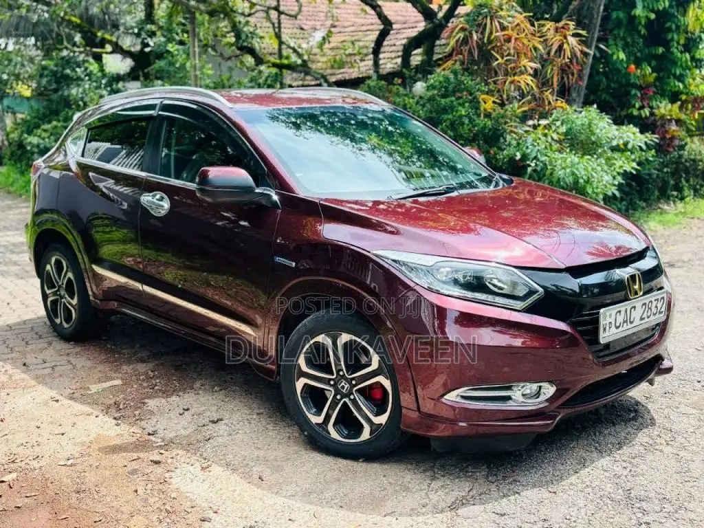 Honda VEZEL 2014 SUV (Used)