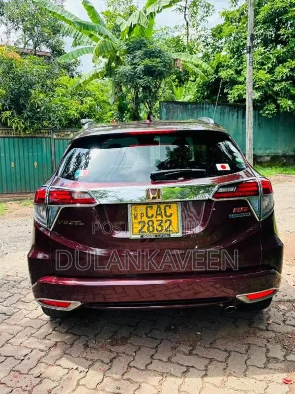 Honda VEZEL 2014 SUV (Used)