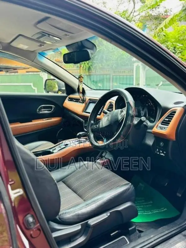 Honda VEZEL 2014 SUV (Used)
