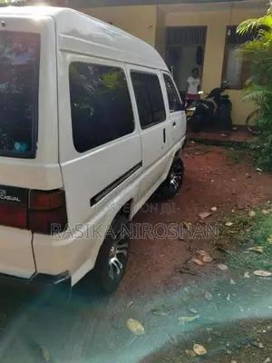 Toyota Lightase 1991 Van (Used)