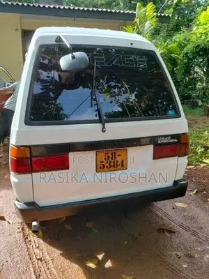 Toyota Lightase 1991 Van (Used)