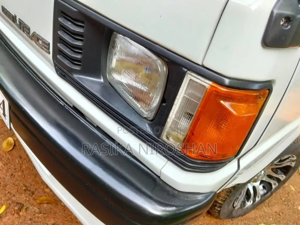 Toyota Lightase 1991 Van (Used)