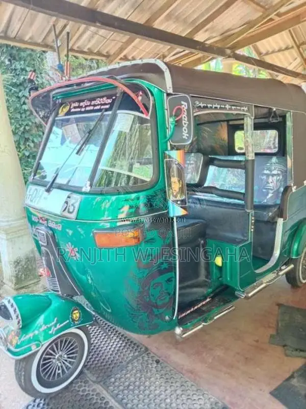 Bajaj 2 Stroke 2006 Three Wheel (Used)