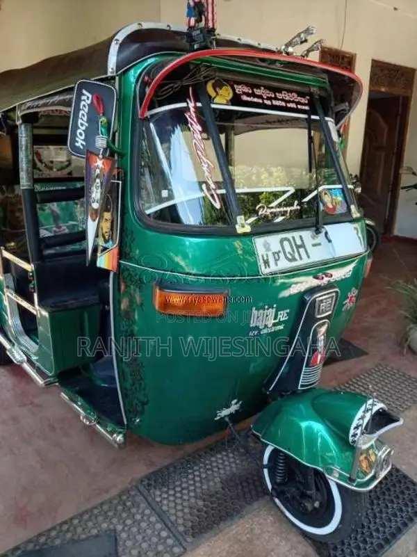 Bajaj 2 Stroke 2006 Three Wheel (Used)