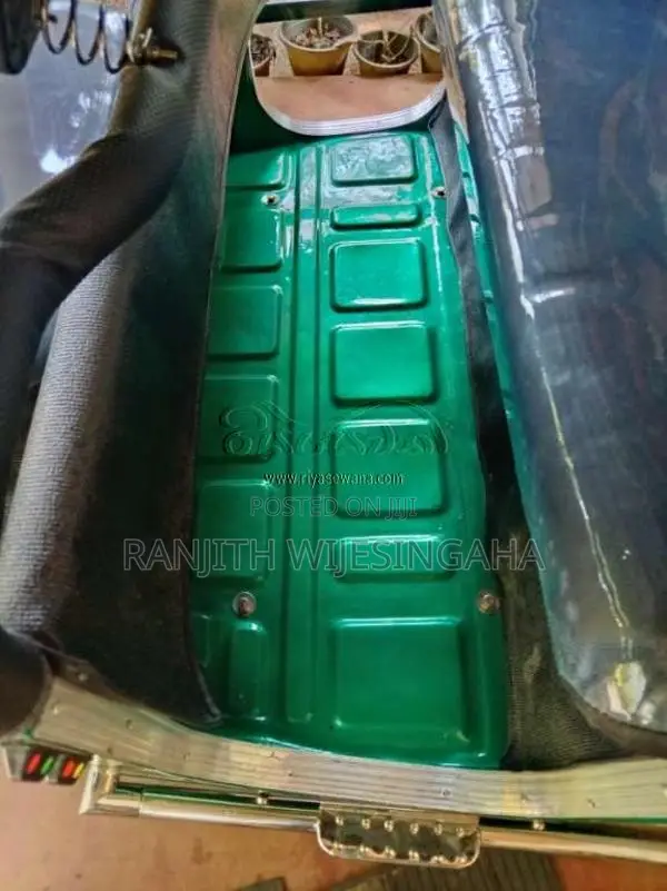 Bajaj 2 Stroke 2006 Three Wheel (Used)