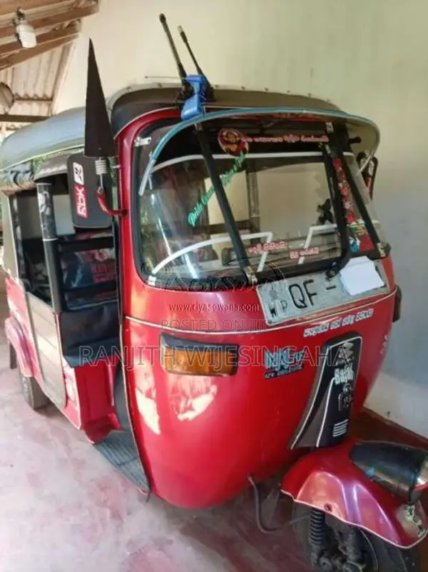 Bajaj 2 Stroke 2006 Three Wheel (Used)