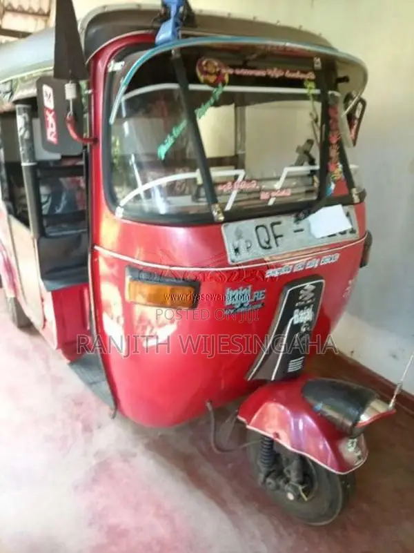 Bajaj 2 Stroke 2006 Three Wheel (Used)