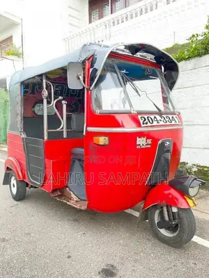 Bajaj RE 1998 Three Wheel (Used)