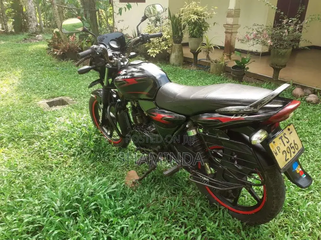 Bajaj Discover 2007 Motorbike (Used)